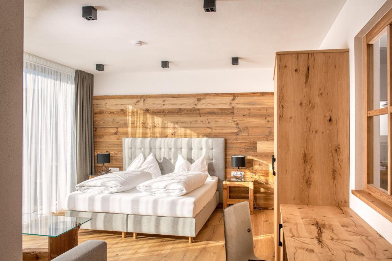 Mayer - Wirtshaus Und Dorfhotel سانكت مارتن ام غريم المظهر الخارجي الصورة
